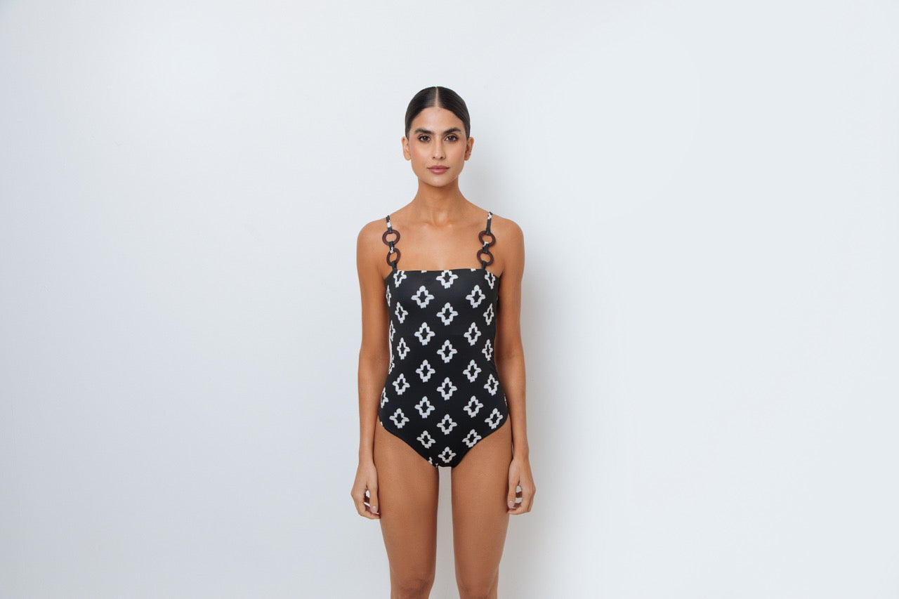 SERENA CRUZ ONE PIECE