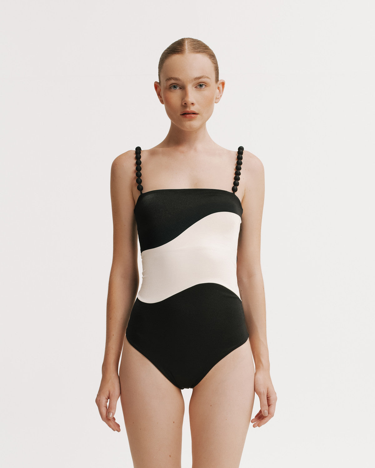 LARA SOLAR ONE PIECE