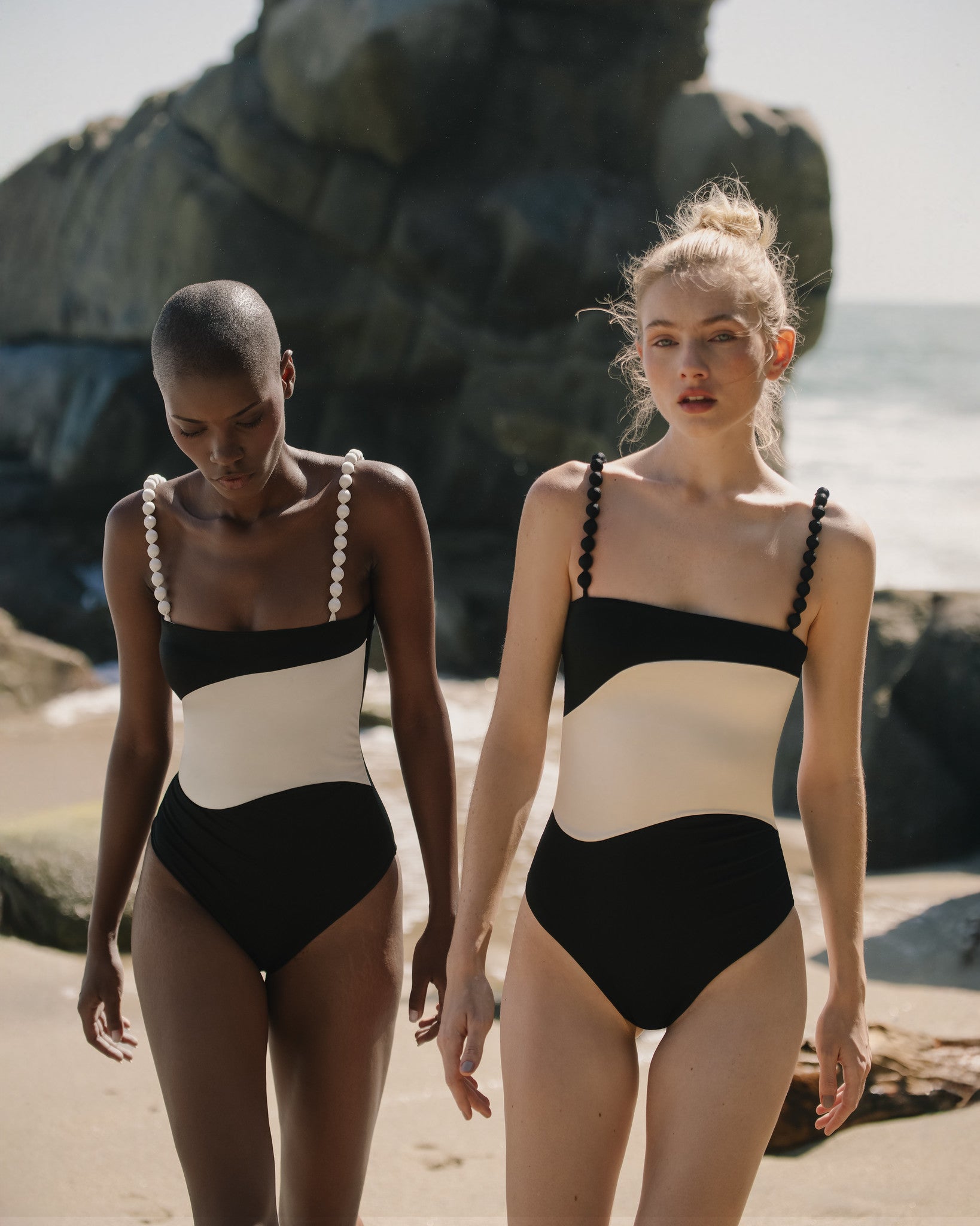 LARA SOLAR ONE PIECE