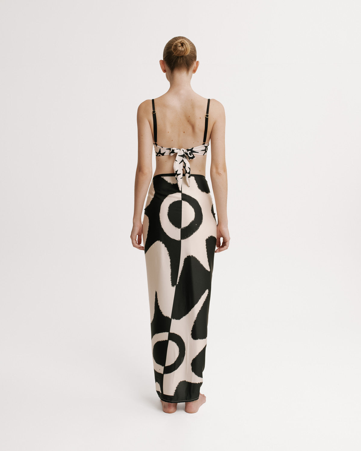AISHA SOLAR SARONG