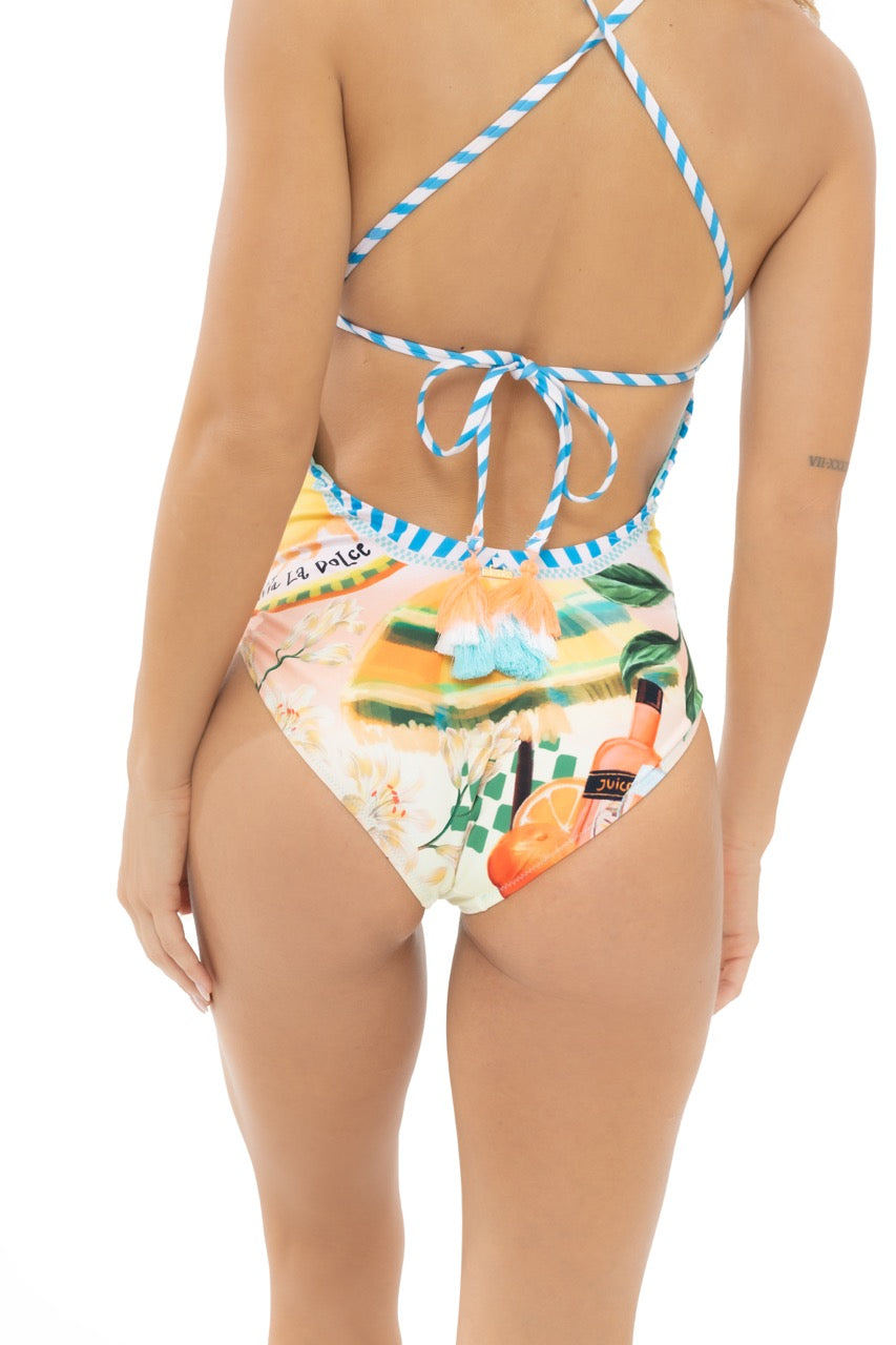 DOLCE ONE PIECE